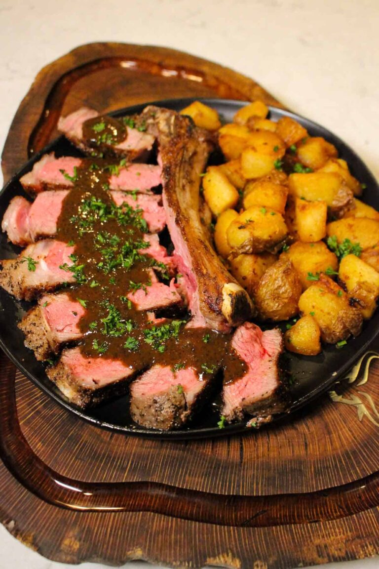 Pan Seared Steak with Crispy Potatoes