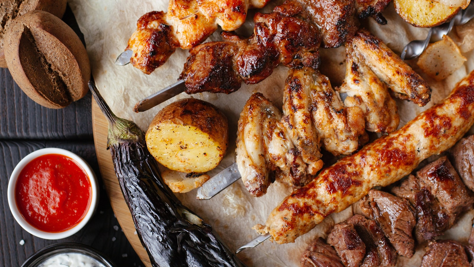 BBQ grilling scene for the Monument Grills buying guide